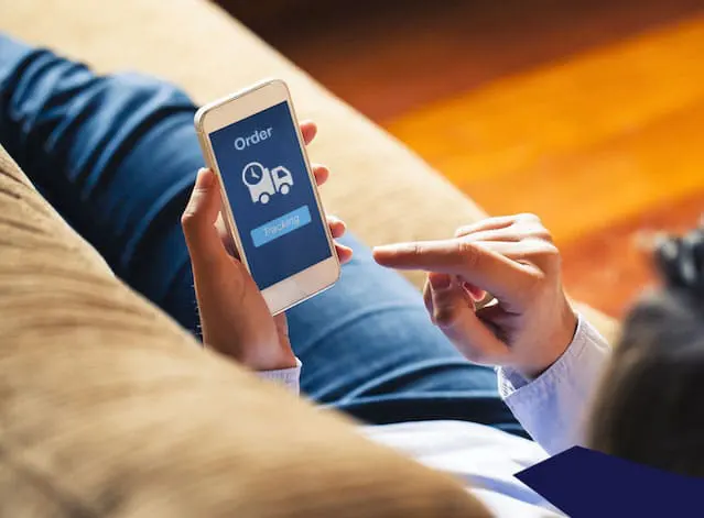 mobile app development with order tracking